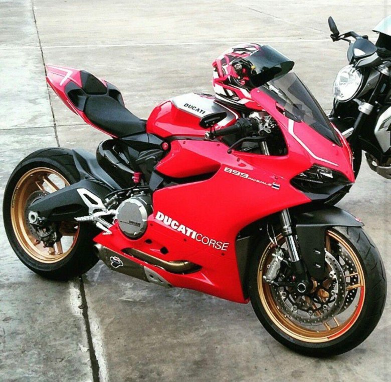 Дукати 1299 panigale s