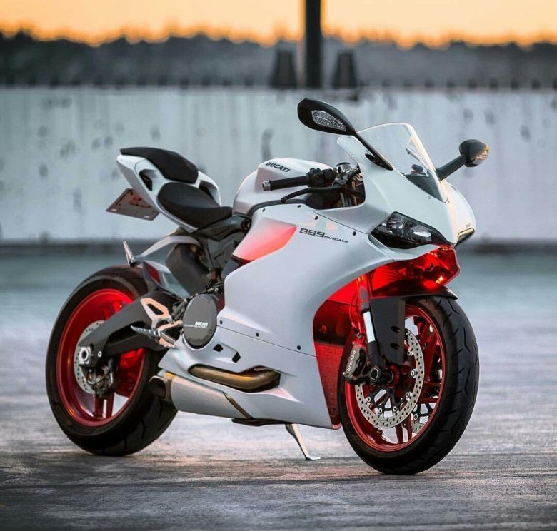 Ducati 899 мотоцикл