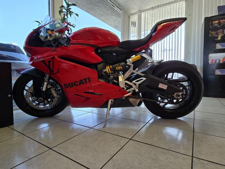 Ducati панигале 1199