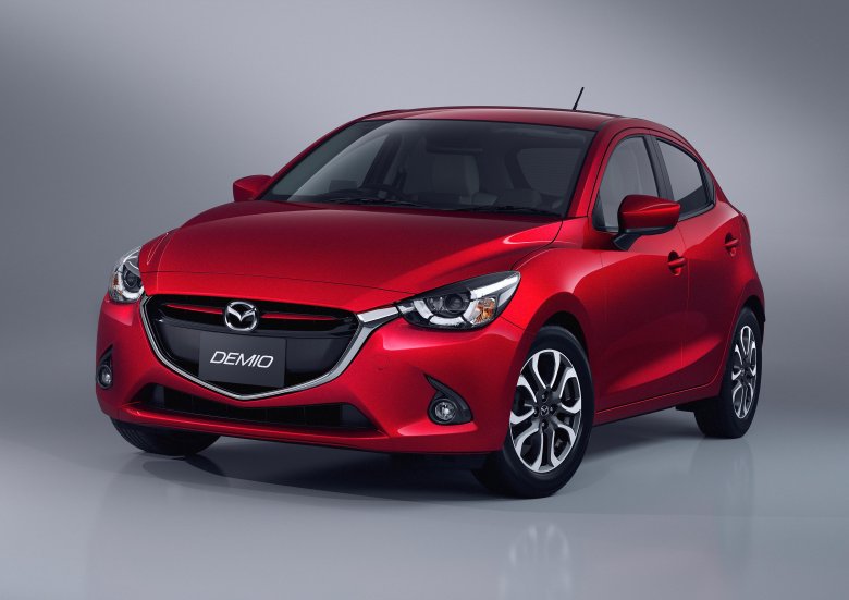 Mazda demio 2017