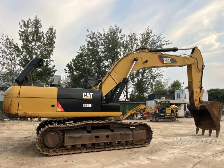 Caterpillar 320dl