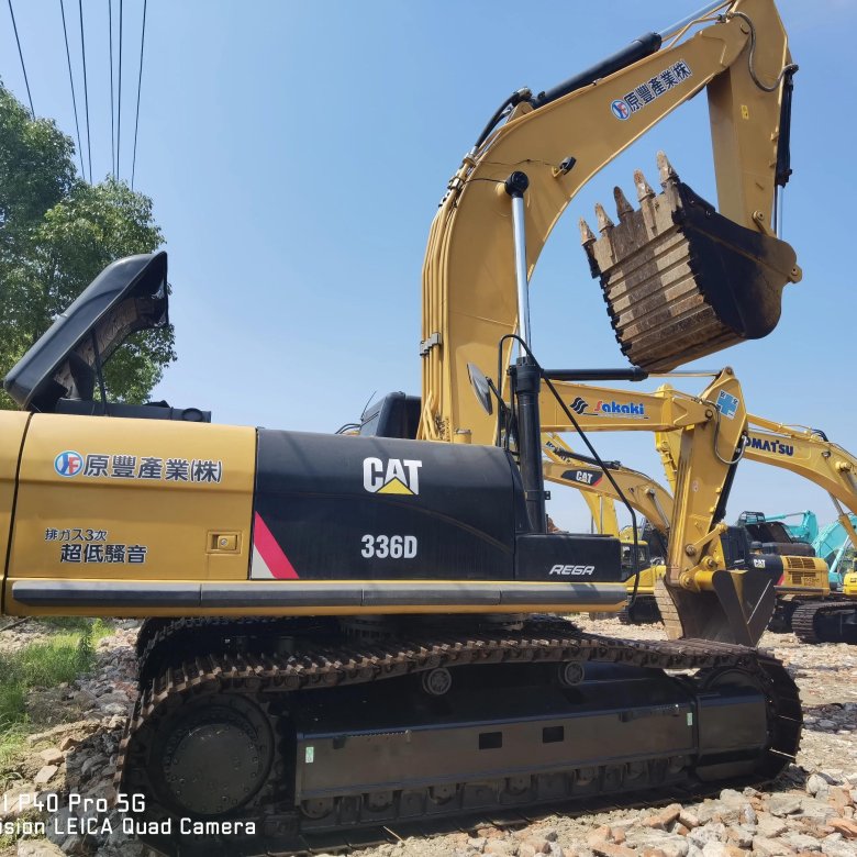 Экскаватор caterpillar