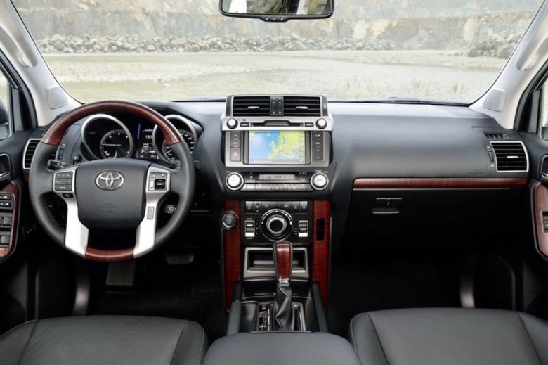 Toyota land cruiser prado 2014 салон