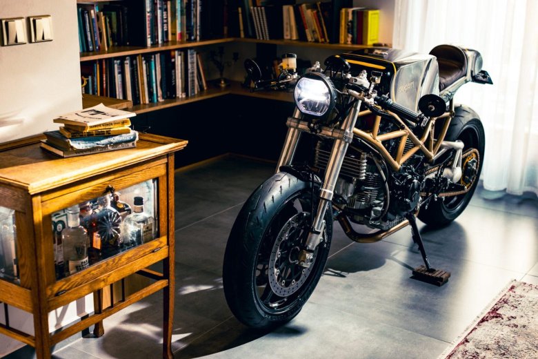 Ducati monster cafe racer