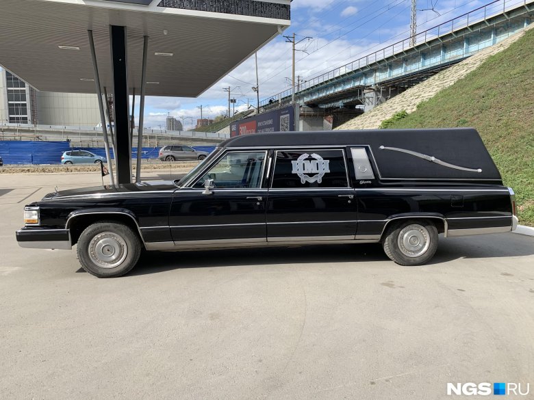 Катафалк кадиллак