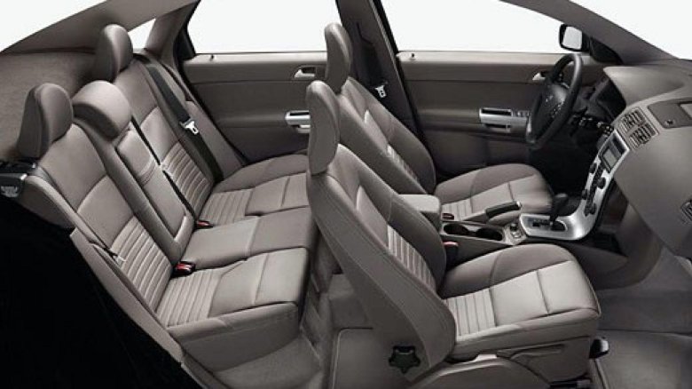 Volvo s40 2 салон