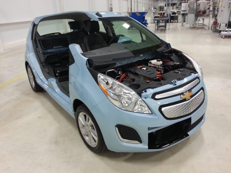 Спарк электромобиль