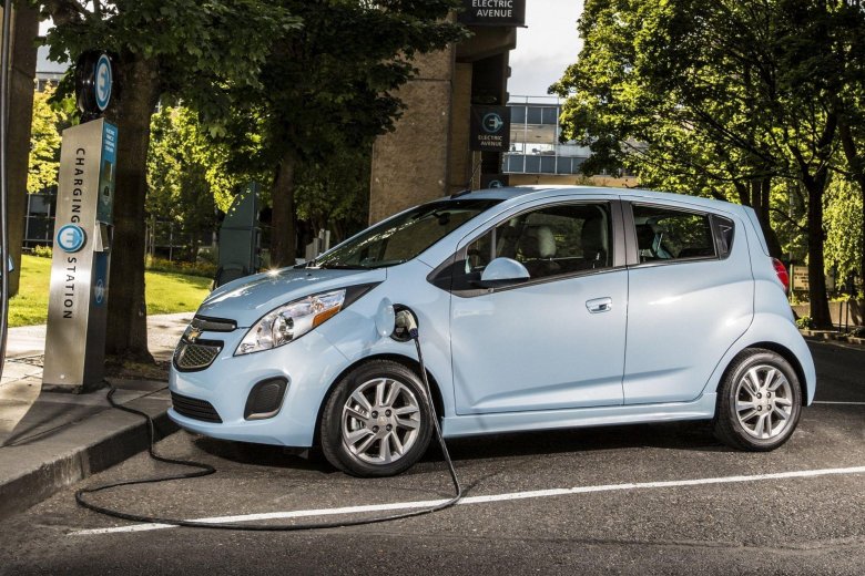 Электромобиль шевроле спарк