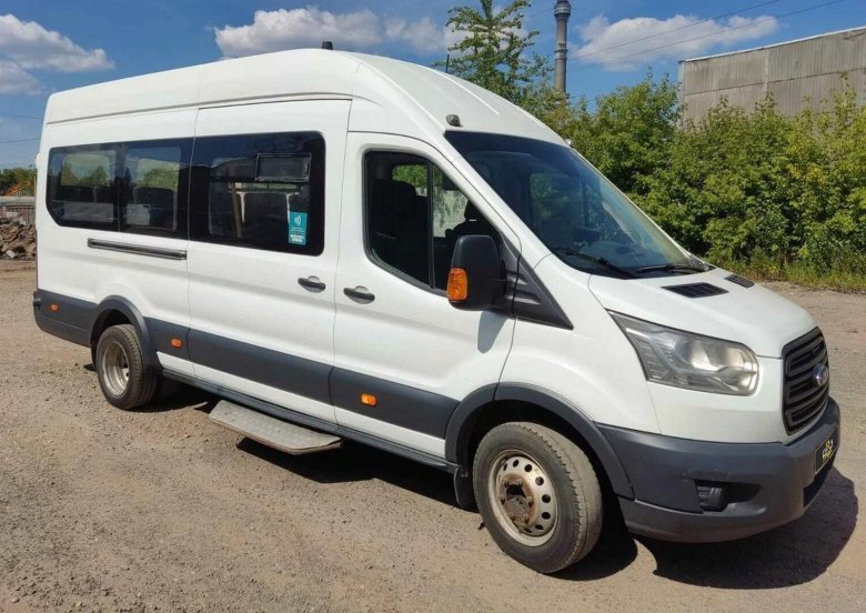 Микроавтобус форд