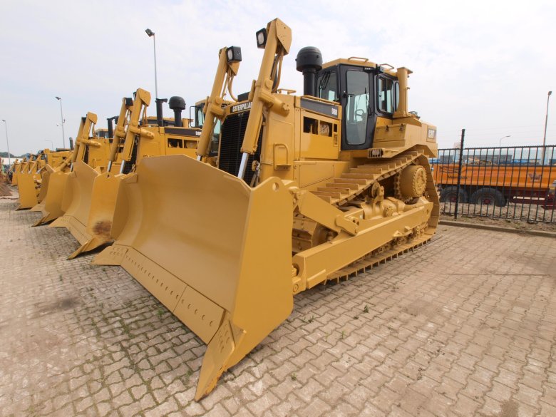 Бульдозер cat d8r