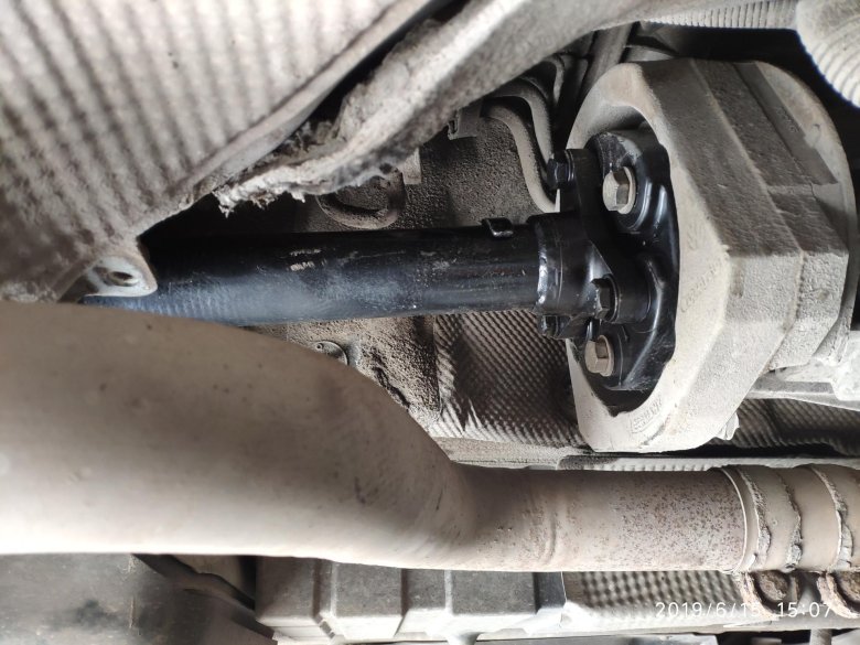 Карданный вал vw touareg