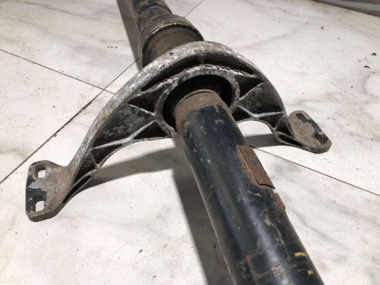 Карданный вал mercedes