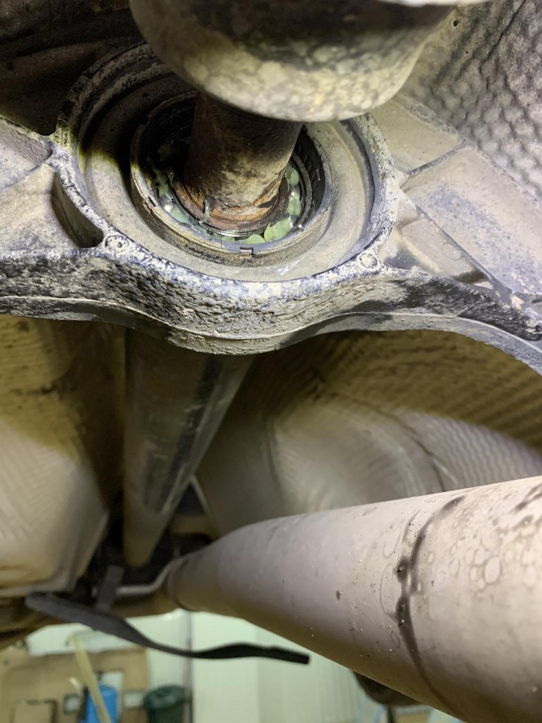 Тигуан подвесной подшипник карданного вала