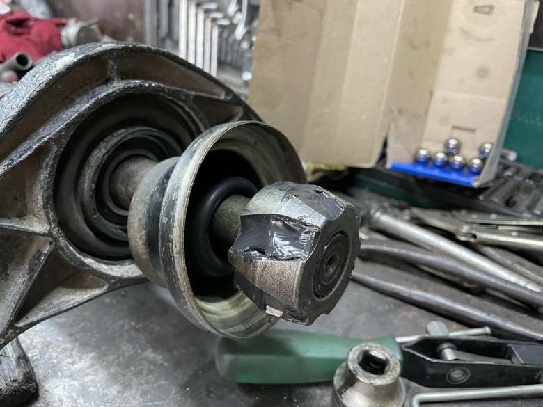 Подвесной подшипник карданного вала