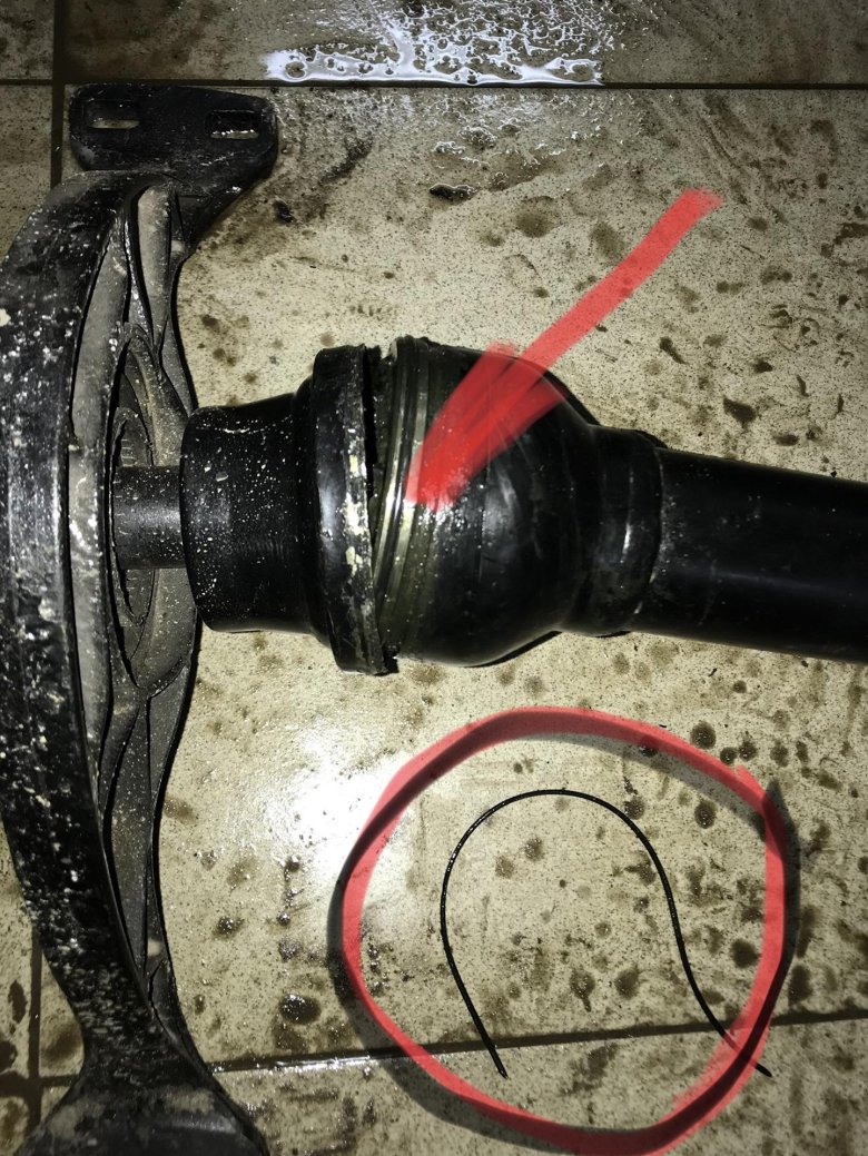 Пыльник карданного вала тигуан 1