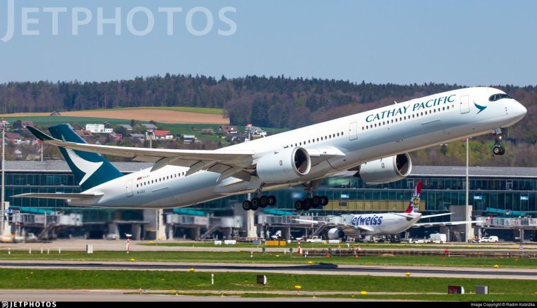 Cathay pacific a350-900