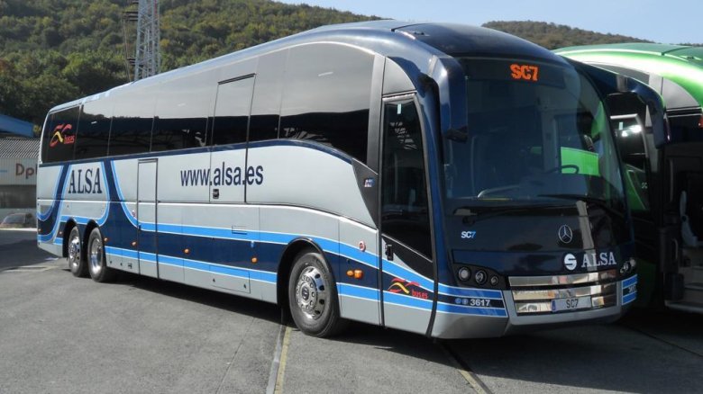 Туристические автобусы