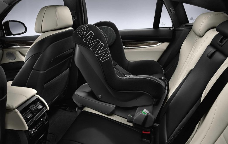 Bmw junior seat 1
