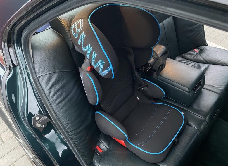 Кресло детское автомобильное