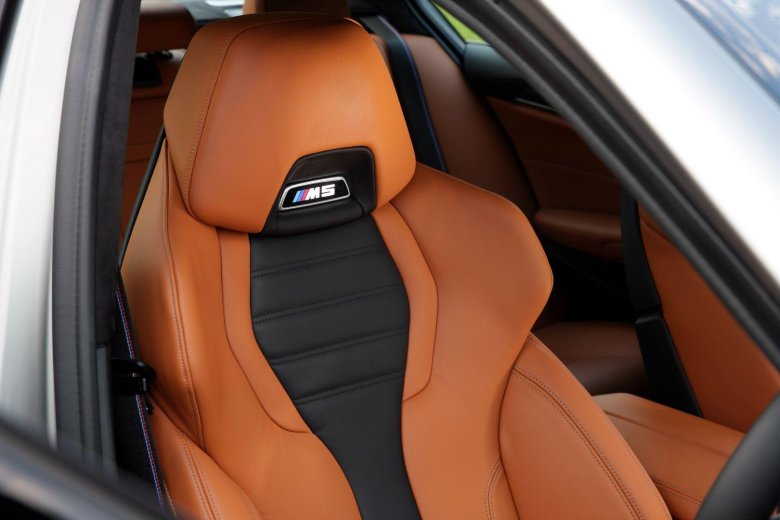 Салон бмв м 5 ф 90