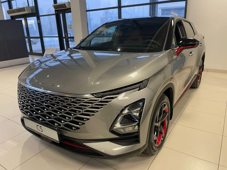 Кроссовер omoda 5