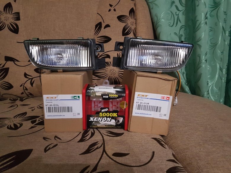 Противотуманная фара калдина 195