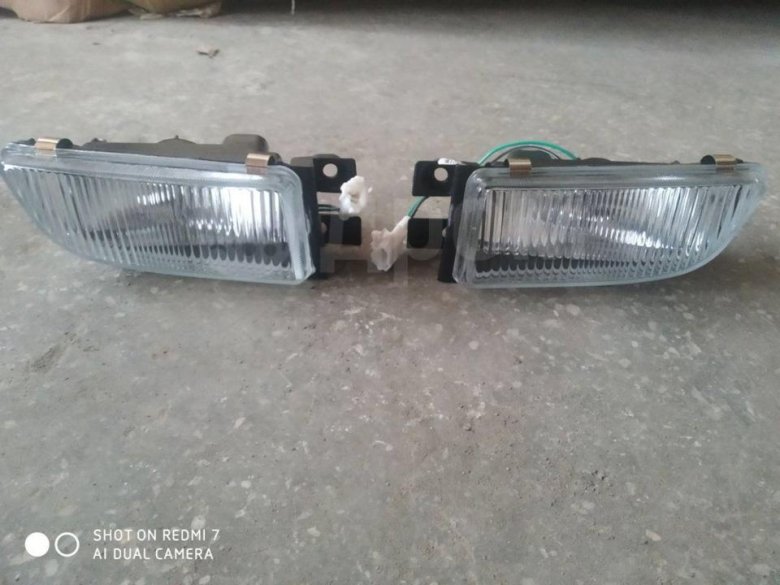 Противотуманная фара toyota