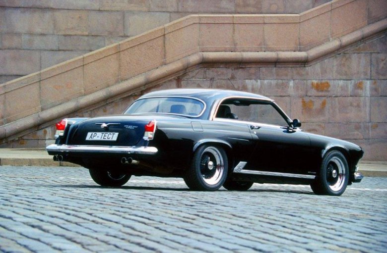 Volga v12 coupe