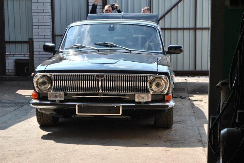 Волга газ 2410