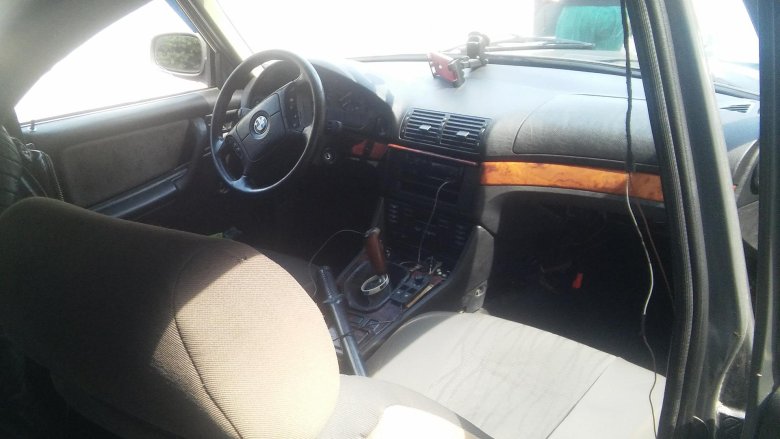 Бмв 520 2002 салон