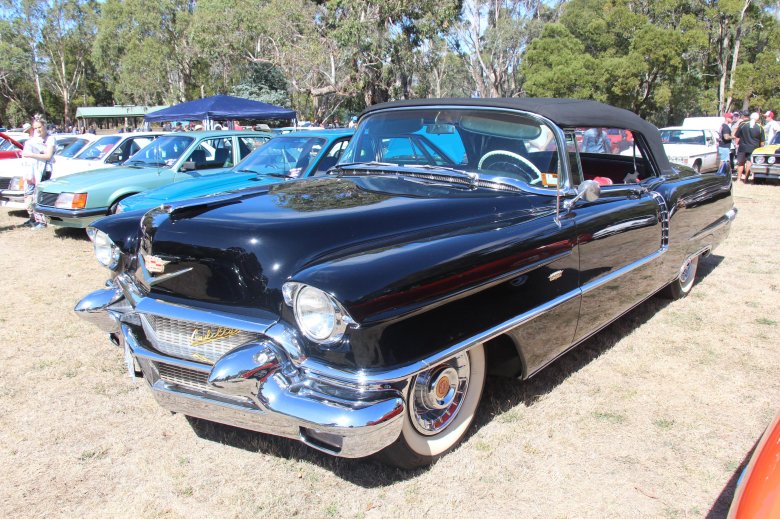 Кадиллак 1956