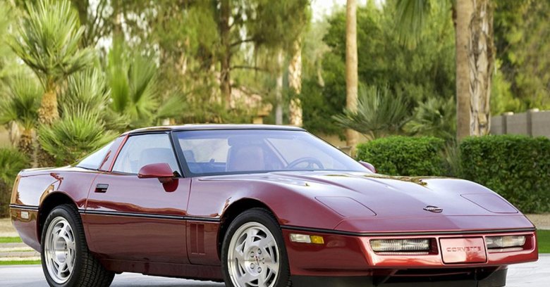 Chevrolet corvette 4 поколение