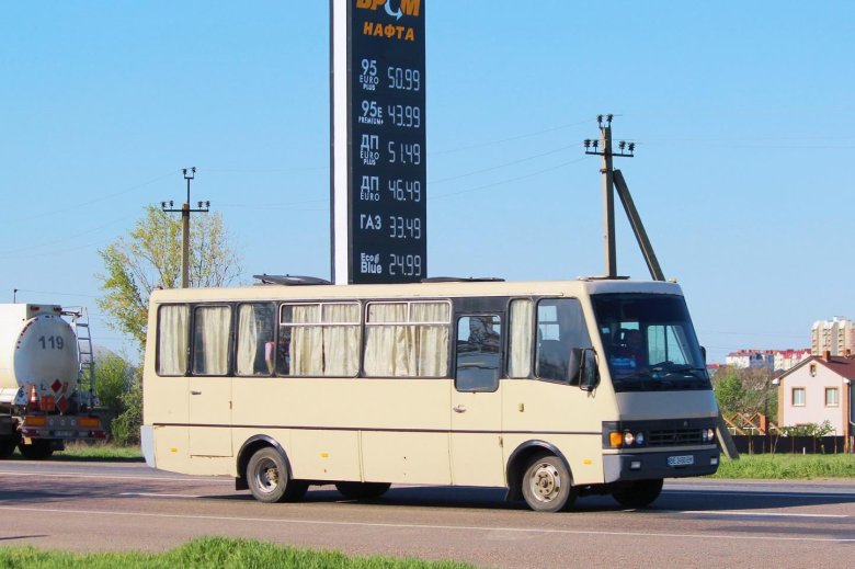 Автобус баз