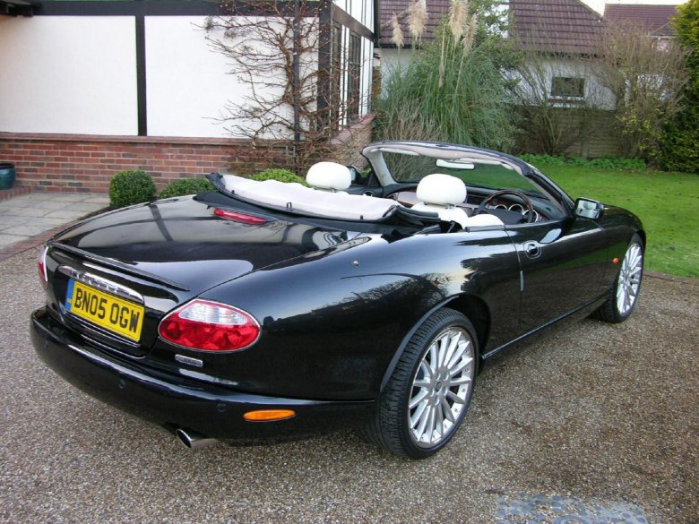 Jaguar xk8 convertible