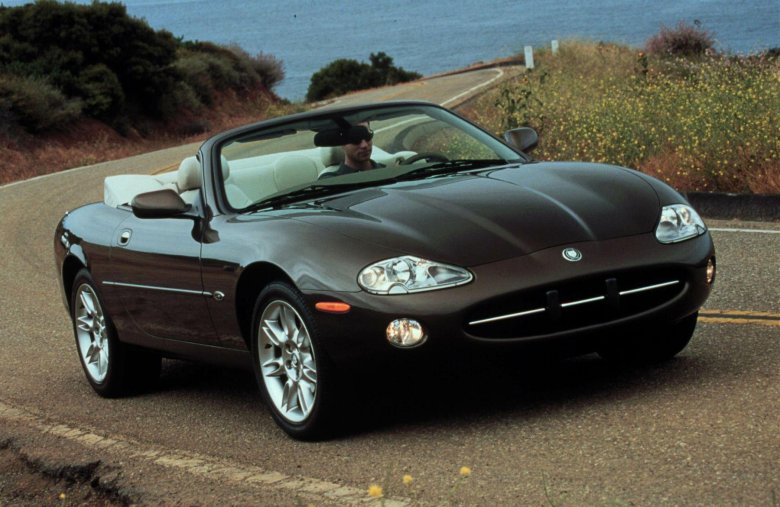 Jaguar xk8