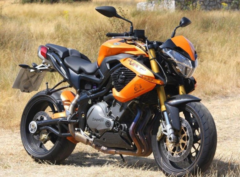Benelli tnt 899