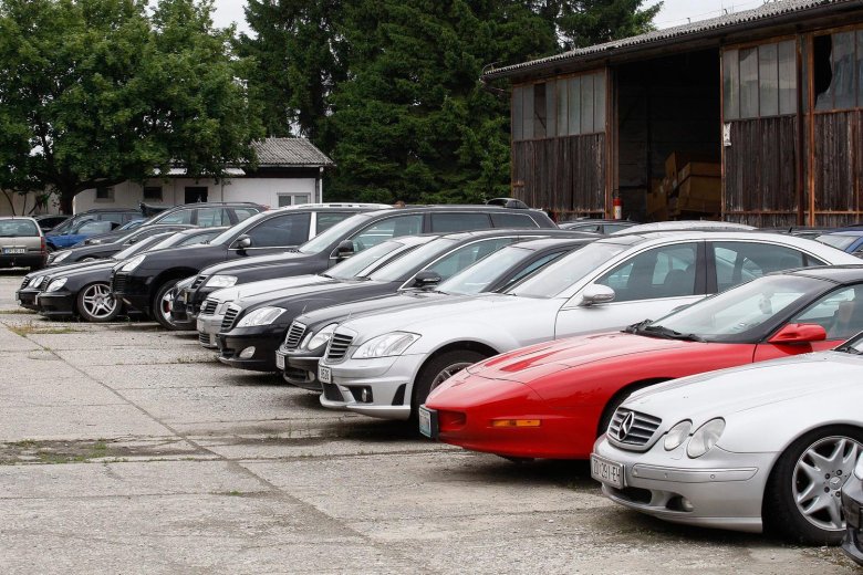 Конфискованные автомобили