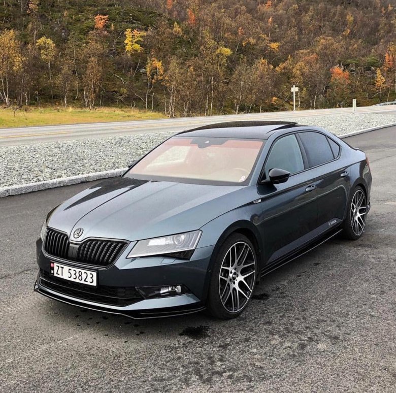 Шкода суперб 2020