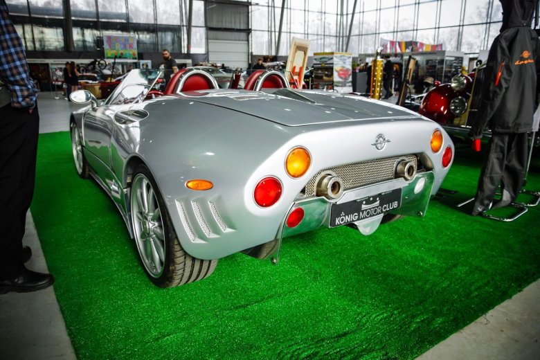 Spyker c8 aileron