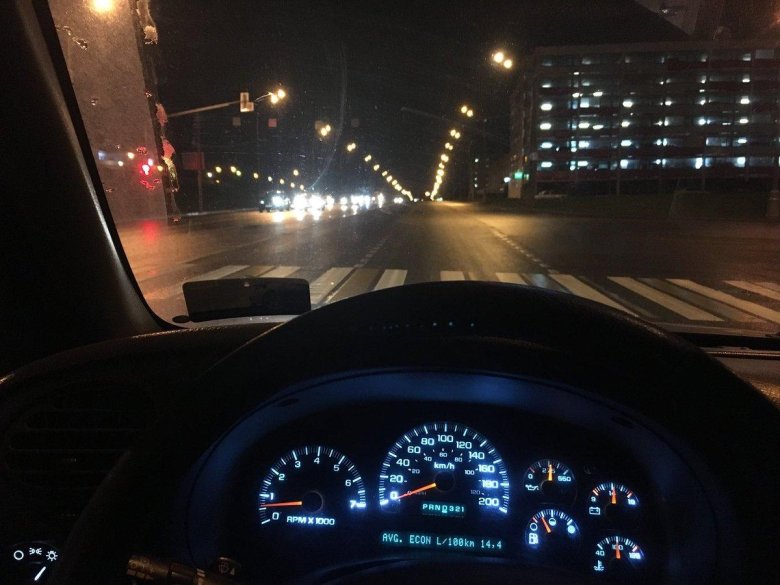 За рулем ночью