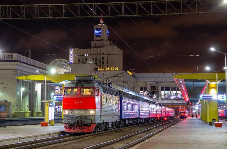Пассажирские поезда