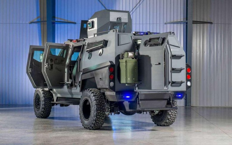 Бронеавтомобиль roshel senator apc 2