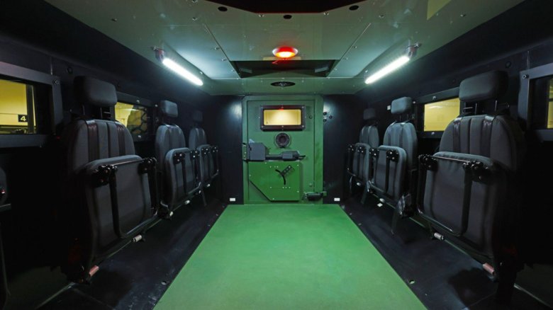 Бронемашина сенатор