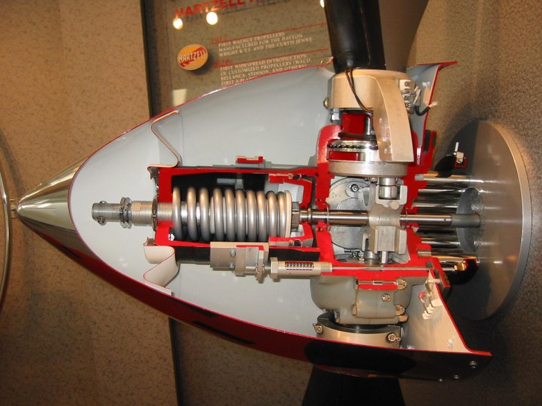 Dle 50 бензиновый авиамодельный двигатель