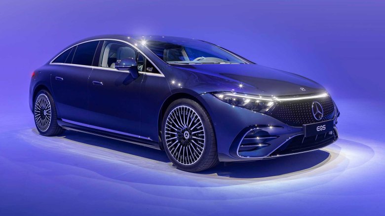 Мерседес бенц eqs