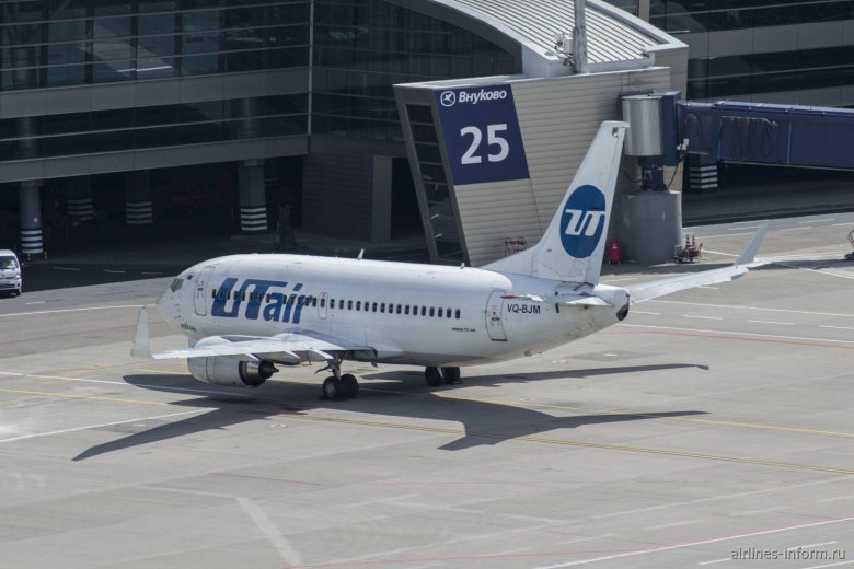 Boeing 737 ютэйр