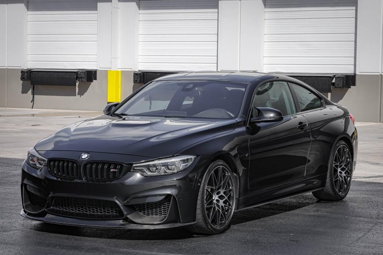 Bmw m 4 competition black