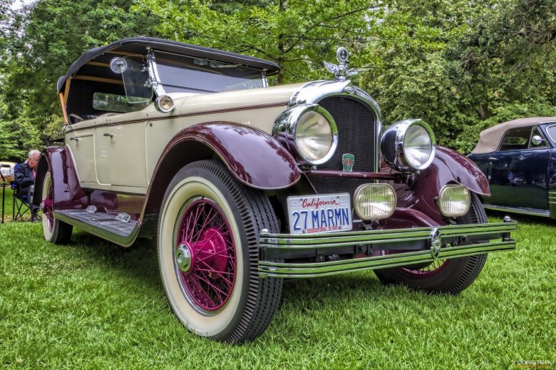 Автомобили ретро