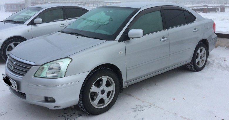 Тойота премио 2003