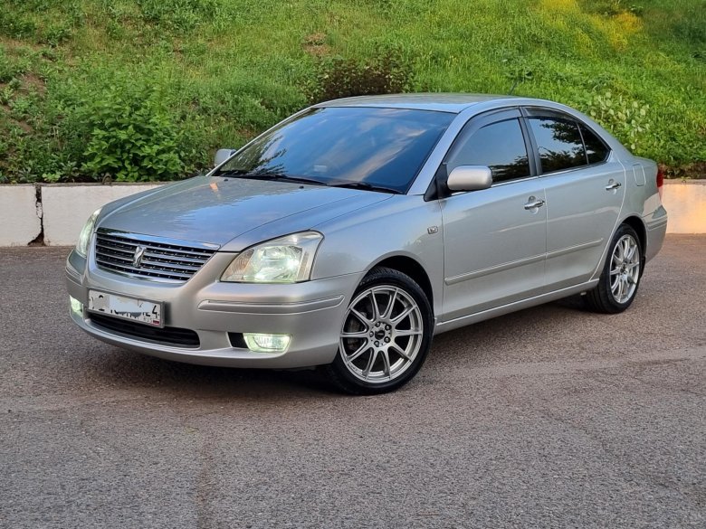 Toyota premio 2005